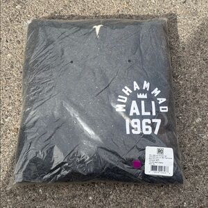 FINAL SALE 🏷️ ROOTS OF FIGHT | Muhammad Ali 1967 Black Sweater